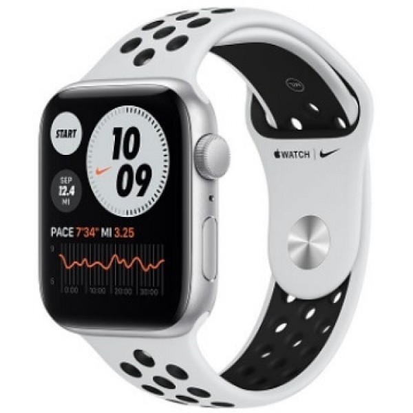Apple Watch SE 44 mm Nike Silver Pure Platinum Black